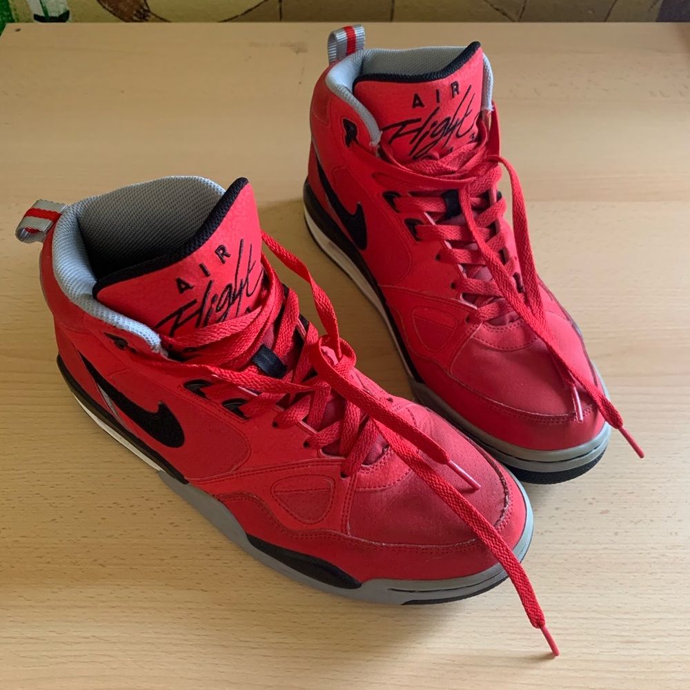 Nike Air Flight 13 (size: 9.5)